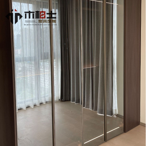 Puerta corrediza de armario de aluminio con espejo