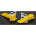 Ceramic tile leveler auxiliary clip