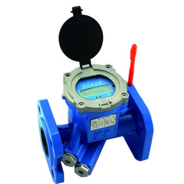 Ultrasonic digital in-line battery powered water meter
