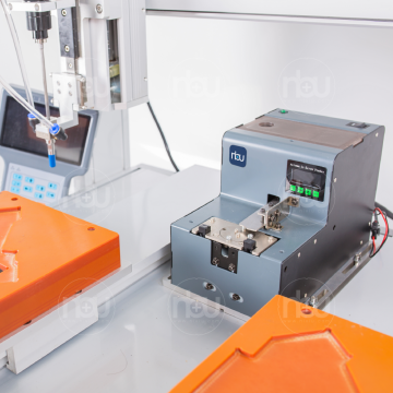 Automatic Screw Feeder With Screwdriver Machine