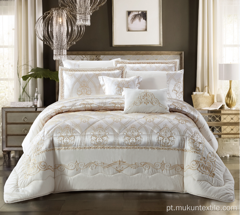 Family Chemical Fibra Quilt Luxury Set