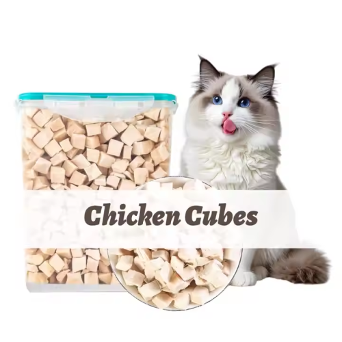 Cubos de frango liofilizado para cães e gatos