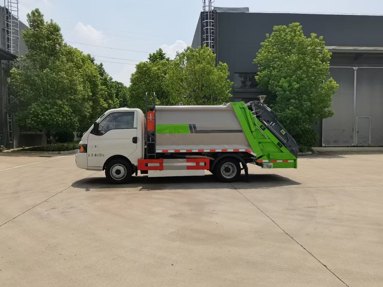 Price of electric garbage compactors