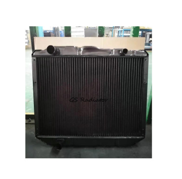 Mitsubishi Rosa FH215 OEM ME290050 ME290945 ME290825 용 공장 도매 구리 라디에이터