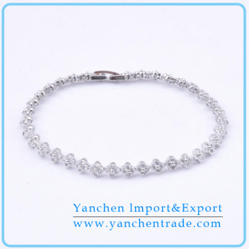 2014 Fancy Design Flower Shape Rhodium Plate Bracelet