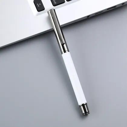 2024 Luxury Carbon Fiber Roller Ball Pen with Custom Logo