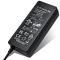 Adaptateur de bureau 9 Volt 8 AMP 72W AC / DC