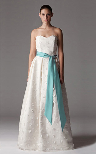 A-line Sweetheart Floor-length Stain Tulle Wedding Dress