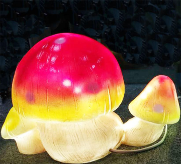 Simulierte leuchtende Pilz-F-Lichter