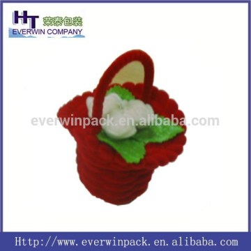 2015 hot delicate basket shape velvet ring box with flower