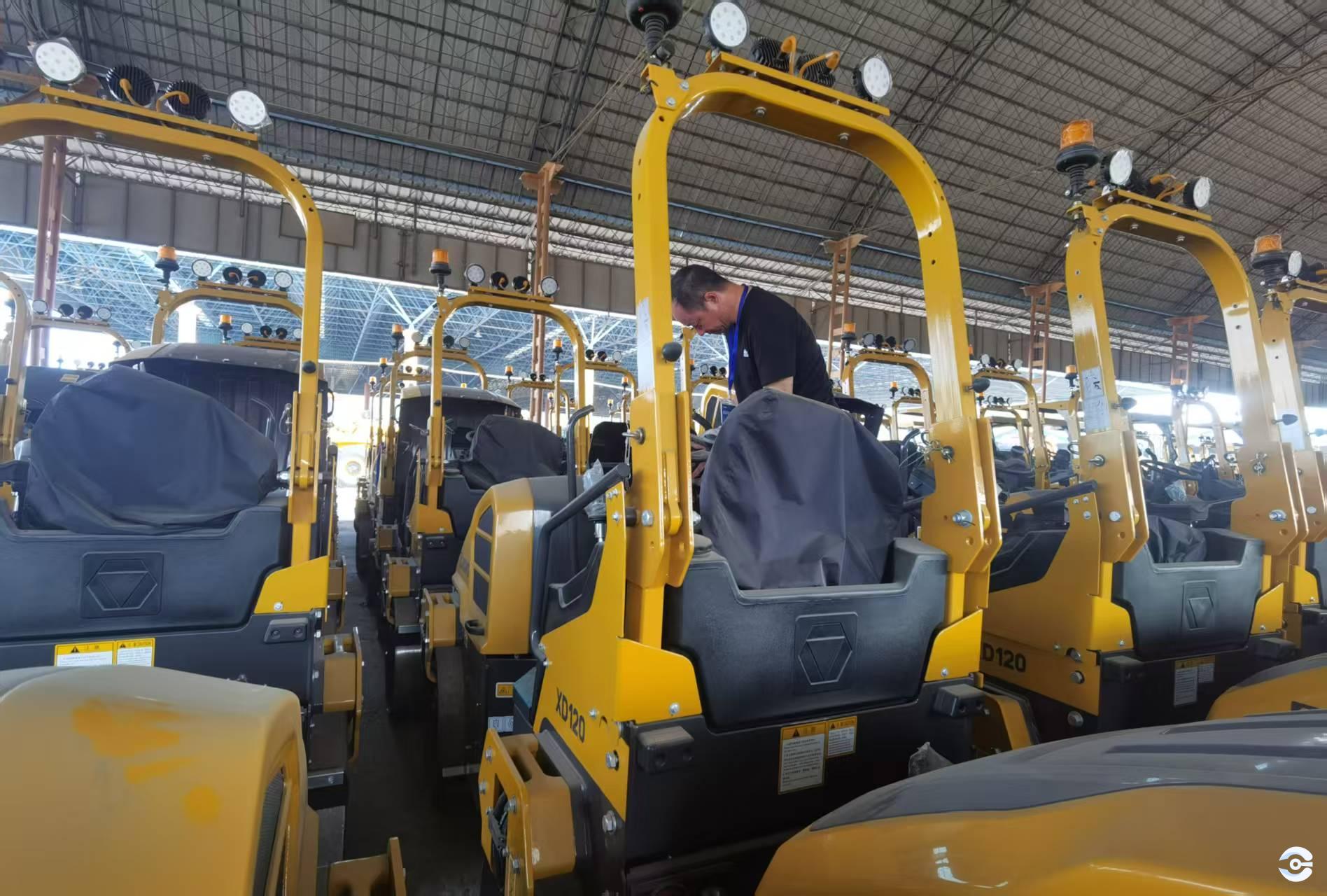 Used road roller ideal for road construction work Used road roller ideal for road construction work