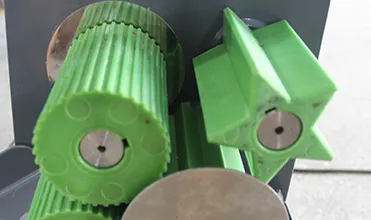 Small Type Fully Automatic Commercial Citron Vert Juicer Extractor for Kumquat and Calamansi