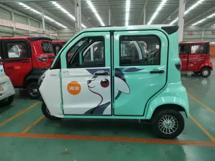 Fully Enclosed Passenger Electric Tricycle | Mini Tuk Tuk