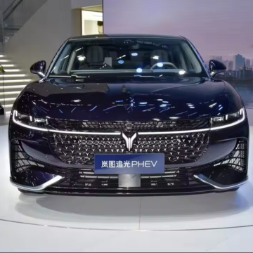 Hot Selling Pure Electric Voyah Follow Spot New Energy Vehicle - High Quality Adult Car Made in China