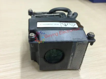Latest projector lamp UHP 130W lamp design for Philips LC5131 / Philips LC5131 UGO S-Lite / Philips LC5131