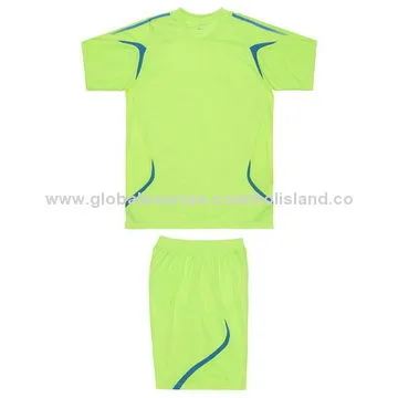 Football training suit, made of 100% polyester and fabric, OEM and ODM orders are welcome