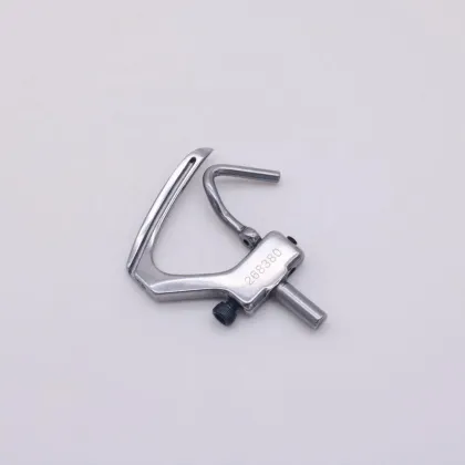 Industrial Sewing Machine Spare Parts: Yujie 268380 Looper for Singer