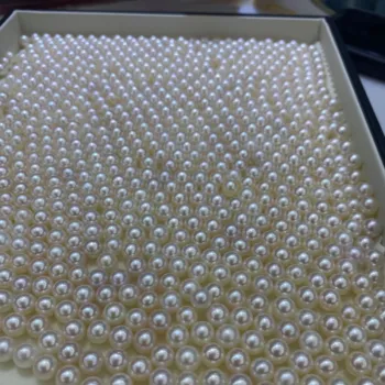 C9294 Natural Seedless Water Pearl Beads: 5-6mm Positive Round Beads with Strong Lighting, Almost Flawless - Ideal for DIY Handmade Wholesaling