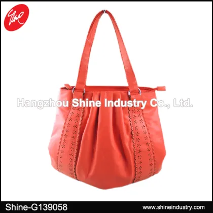 Eye-Catching Hobo Style Shoulder Bag