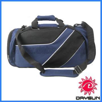Travel duffle bag wth two pocket