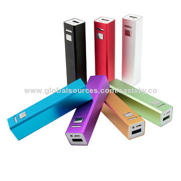 2800mAh Universal Aluminum Charger with 5V/1A OutputNew