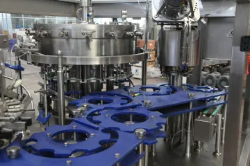 Cola / Carbonated Soft Drink Filling Machine Glass Bottle filling Machinery