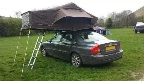 Carpa para auto que viaja