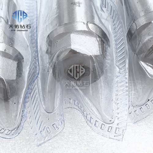 타협할 수 없는 정확도를 위해 정밀하게 설계된 0.85-0.9ct 맞춤형 단결정 경도 시험기