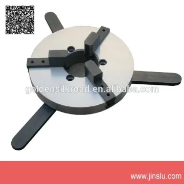 Easy to operate 3 jaw lathe chuck WP200A