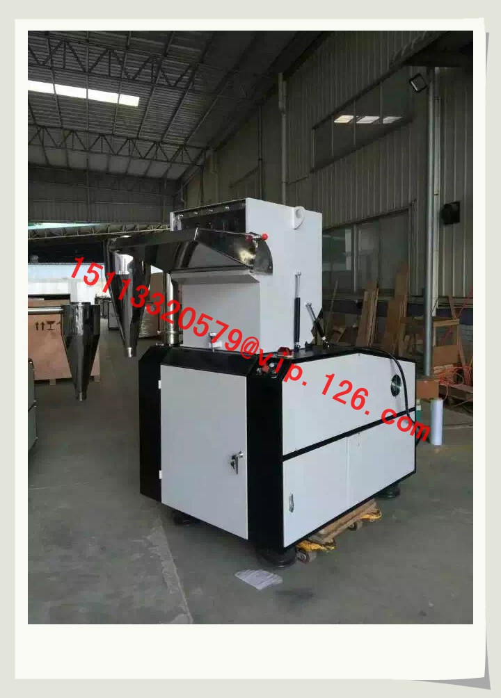 Soundproof Plastic Crusher 1b