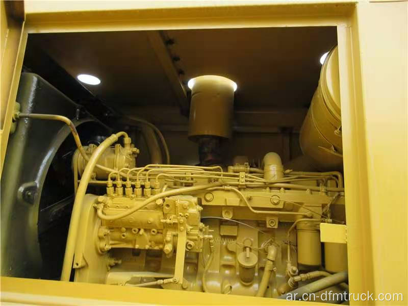 تستخدم معدات البناء CAT 140K Motor Grader