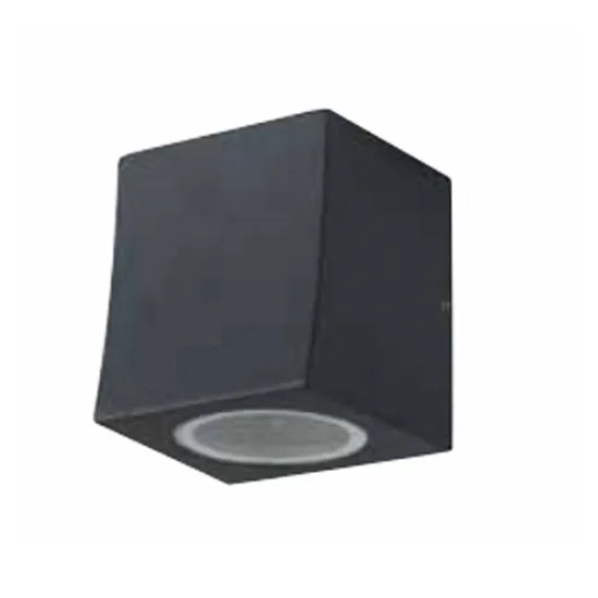 Square Courtyard Villa: Balcony and Aisle Decoration with Pillar Lamps