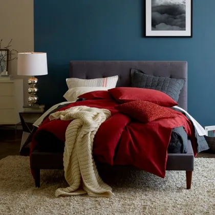 Nordic Simple Wooden Soft Comfortable Bed