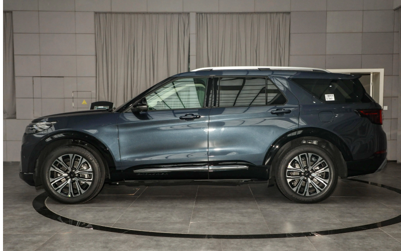 Ford Explorer Ford Explorer