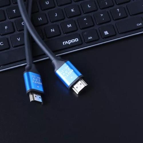 4K HDMI 18 Гбит / с. Золотой кабель с Ethernet
