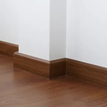 skirting lacquered solid oak