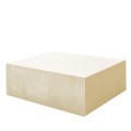 Moderner einfacher quadratischer Outdoor -Betontisch