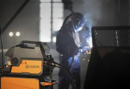 Kemppi X5 Fast MIG/MAG Welder with CNC Robot Arm for Welding Applications