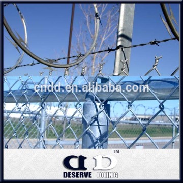 Tennis court diamond shape fence netting