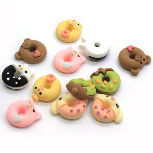 Misto Flatback Resina Pane Charms Cartoon Hollow Animal Fruit Donut Abbellimenti Artigianato Fiocco per capelli Ornamento gioielli fai da te Deco