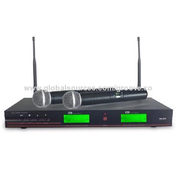 UHF Wireless Microphone System with Receiver and Microphone, LCD Display, 100m Working Range
