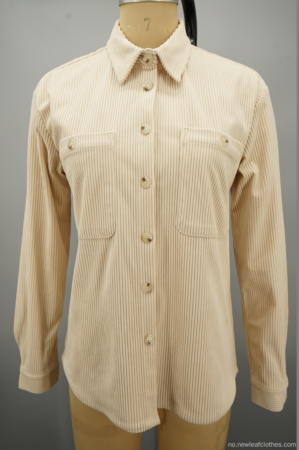 Elegant 6W Corduroy Single-Breasted Shirt