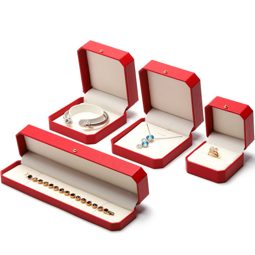 Boîte de bijoux de luxe en cuir rouge de style chinois à charnière