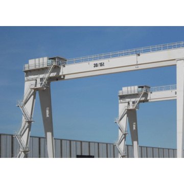 Gantry Crane di Industri Kapal