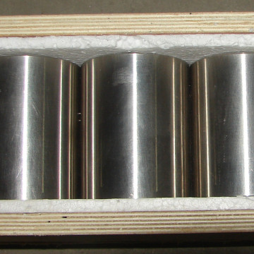 Titanium seamless heat exchanger tube