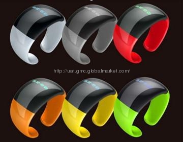 NEW Bluetooth bracelet with OLED caller\'s ID display