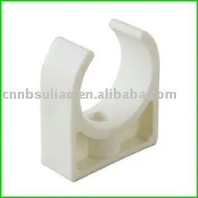 Low feet pipe clamp for PPR fittings