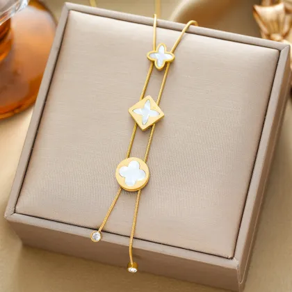 Luxury Titanium Clover Mini Necklace