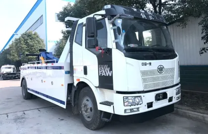 Brand New FAW 25tons Delivery Trucks Towing Vehicles