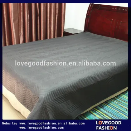 A & B Sides Solid Color Bedspread Ultrasonic Quilt